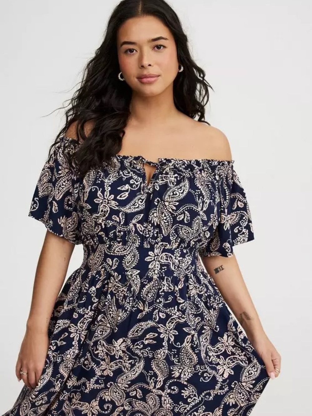 torrid Black Maxi Dress with Cream Paisley Print - Picture 6 of 6